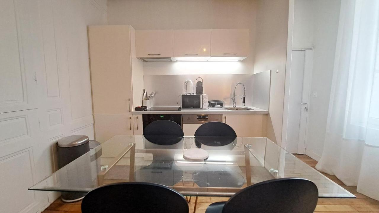 Appartement Centre Vieux Tours Dans Immeuble Historique 3P Dış mekan fotoğraf